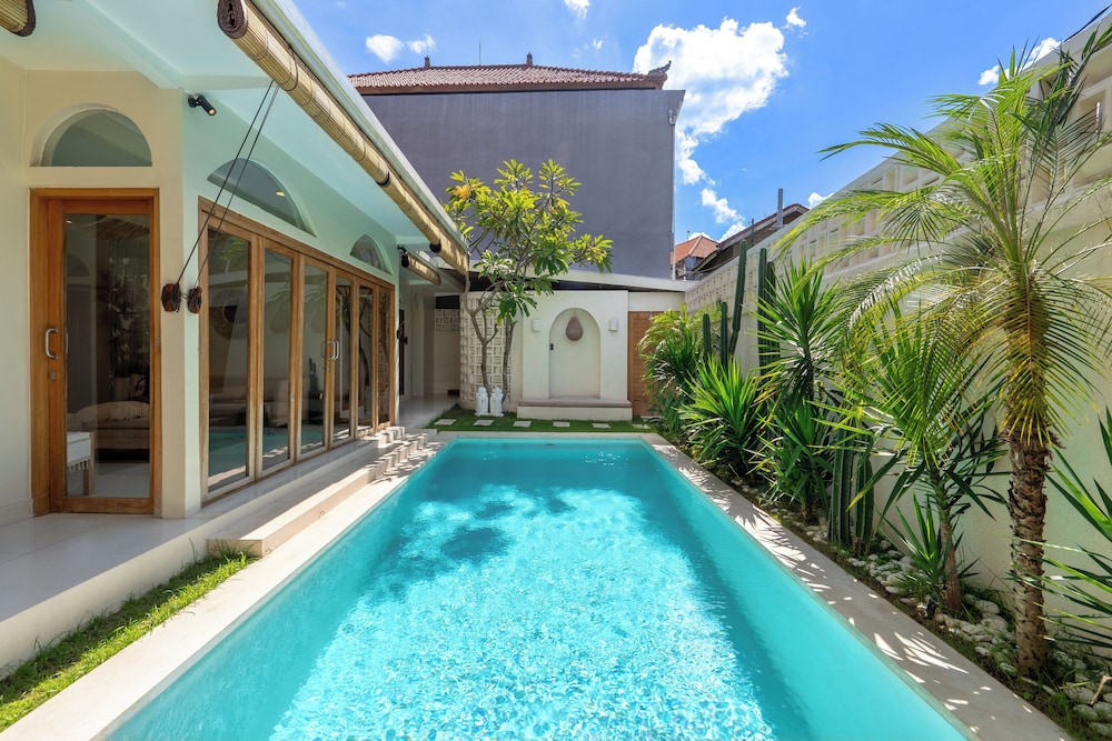 Wayang Villa by Betterplace