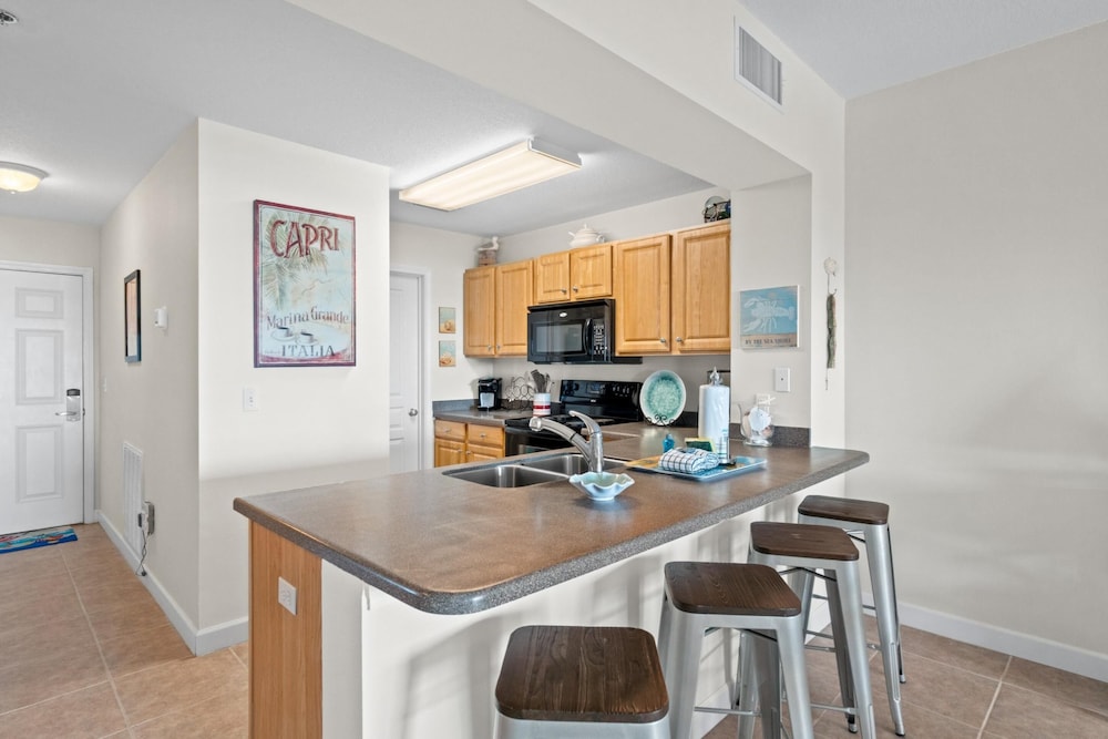 Waterside Village by Panhandle Getaways