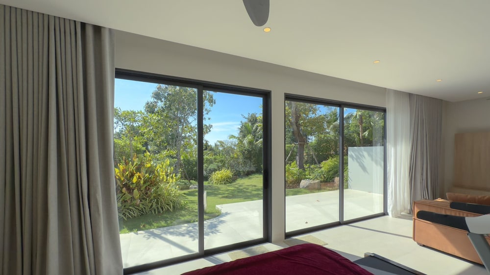 The Salin Seaview Villas