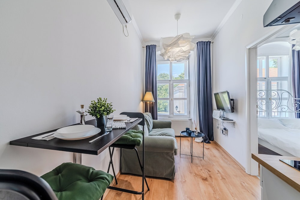 Old Town Heritage Suites