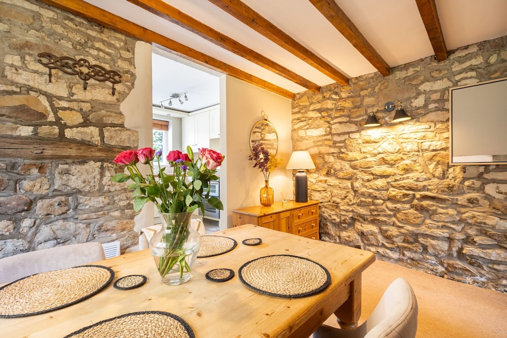 Host Stay Byre Cottage view 2