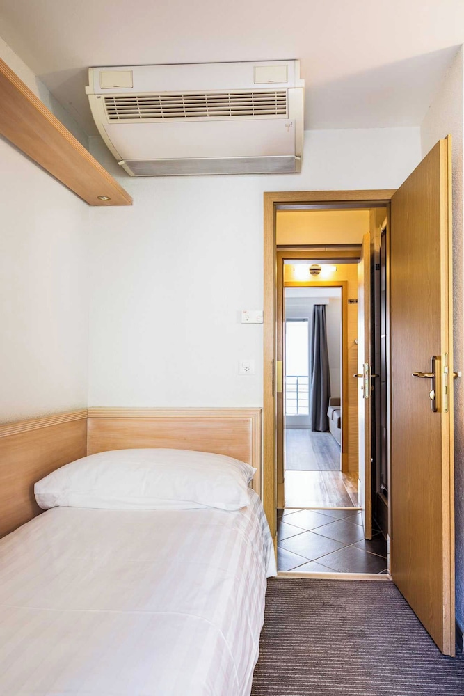 Modern Apartment - AC 1br/4p - Geneve