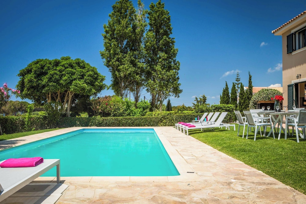 Villa Iro