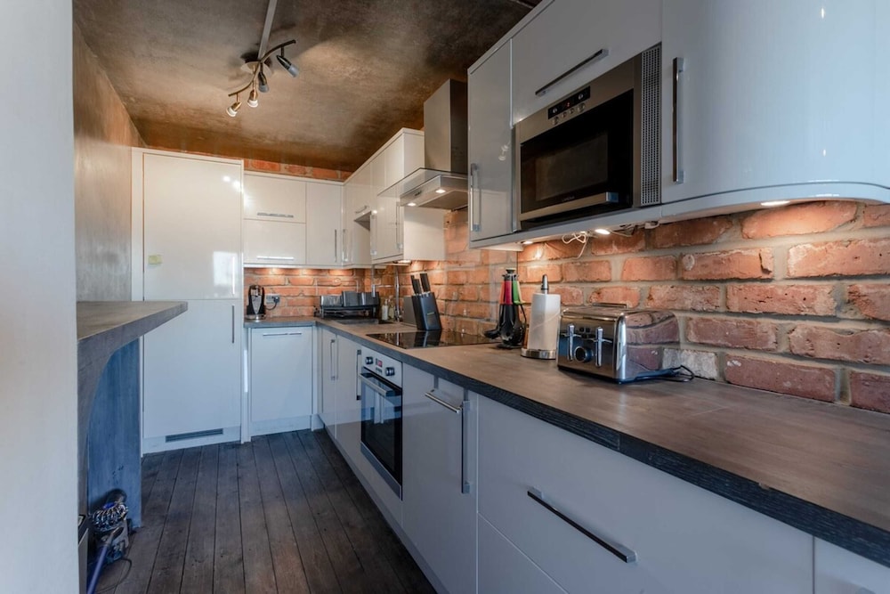 Remarkable 1 Bedroom Flat near Regent's Park