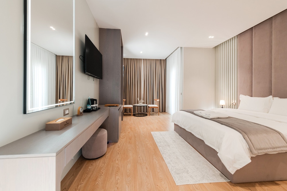Troci Hotel 26