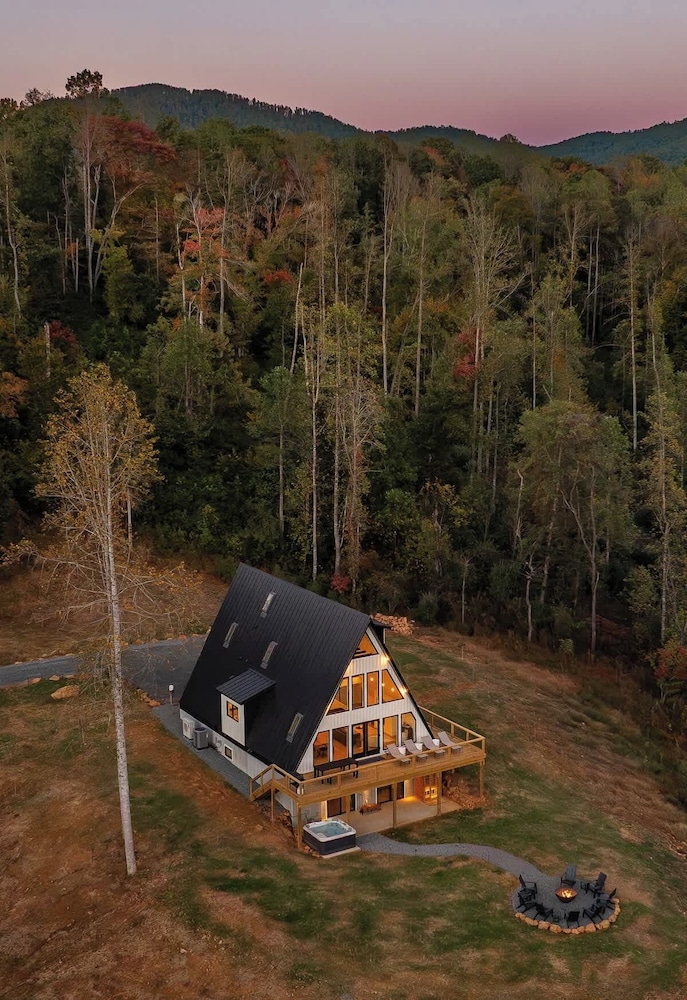Afton Peak in Faber With 5 Bedrooms and 3 5 Bathrooms