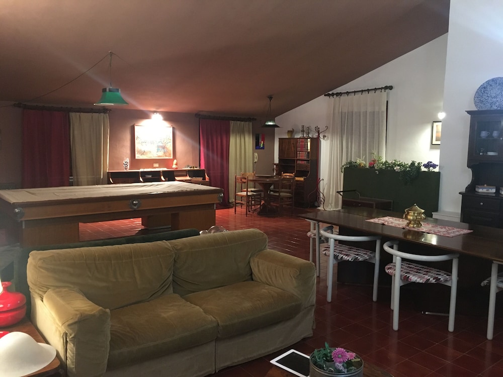 lounge
