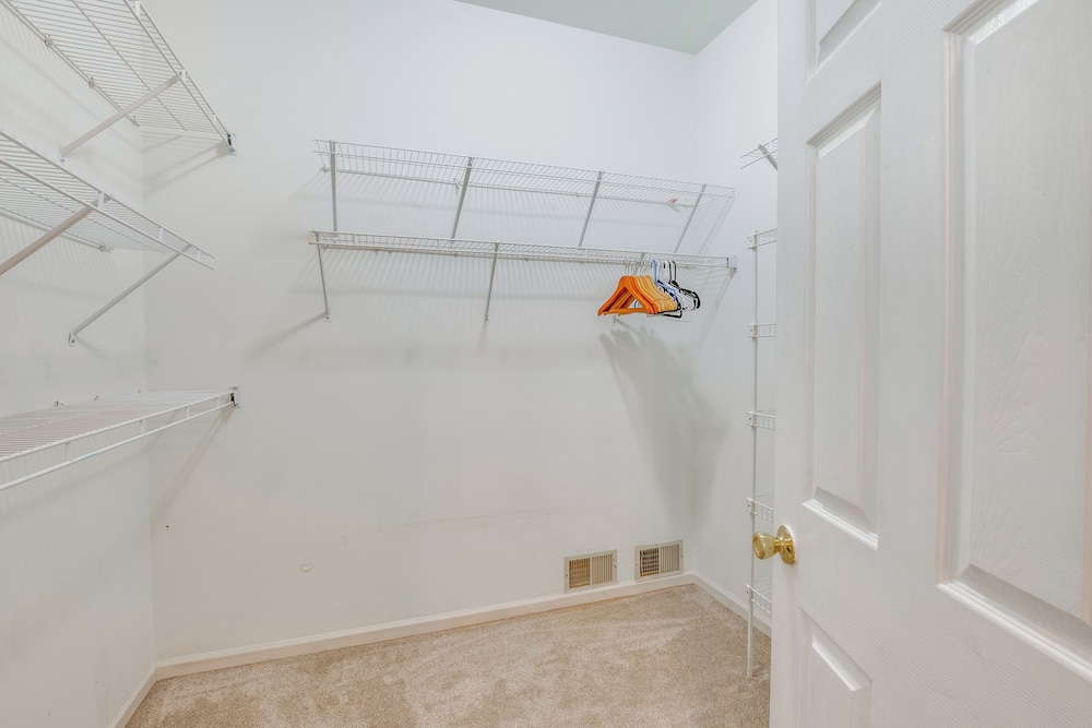 6 Mi to Hospitals: Guest Suite in South River