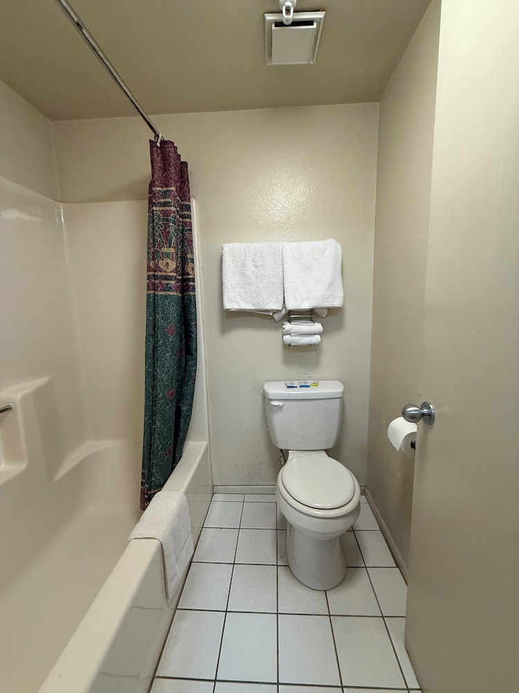 New Budget Inn