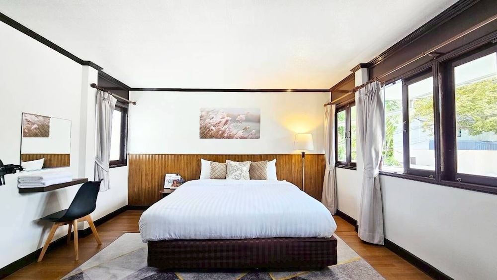 Greta Villa Nakluea 18