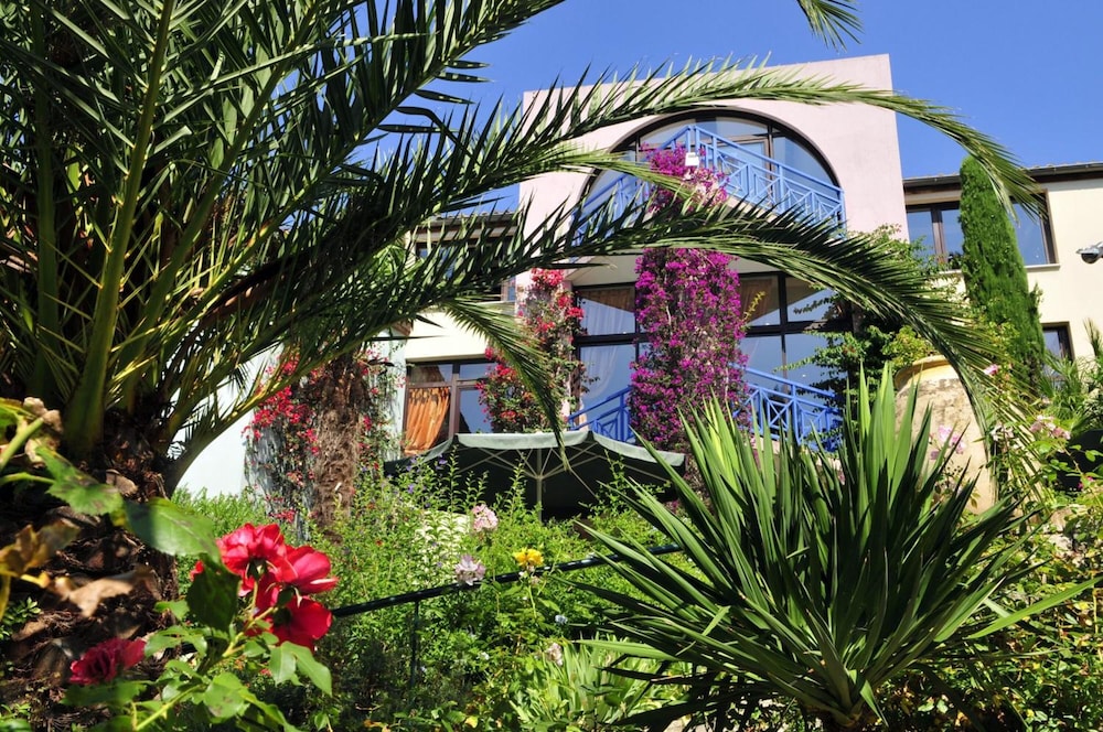 Aec Village Vacances - Les Cèdres