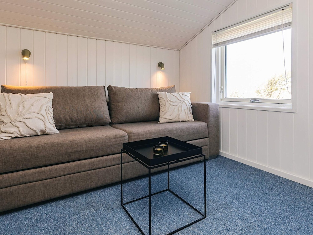 6 Person Holiday Home in Hjorring