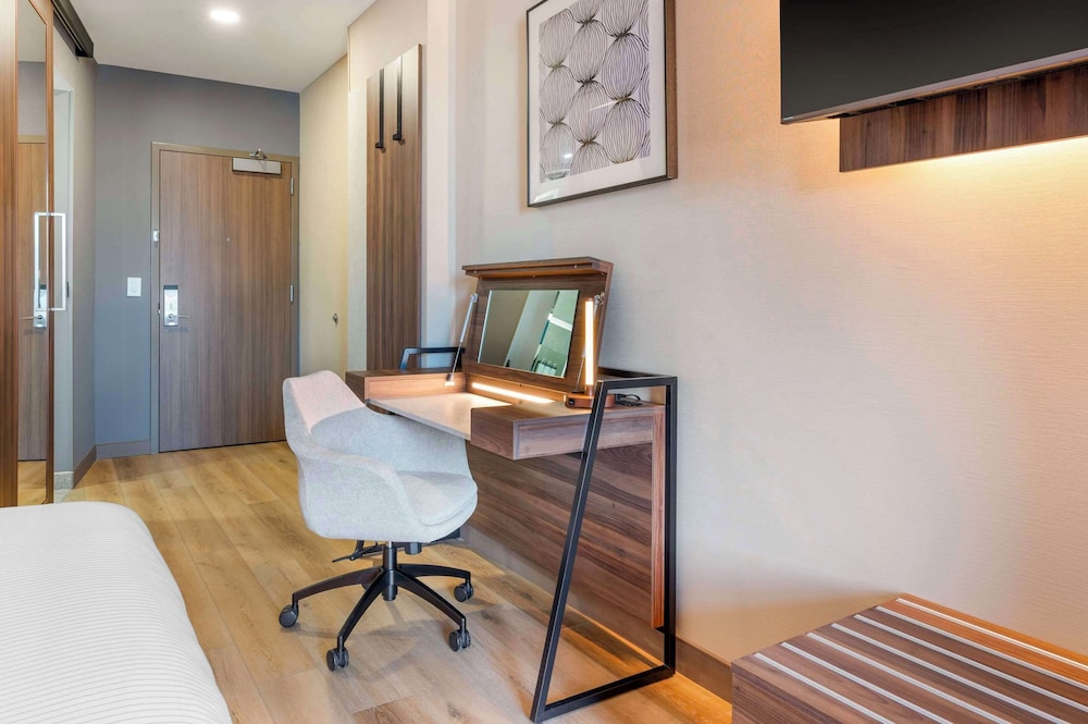Cambria Hotel Nashville Midtown 25