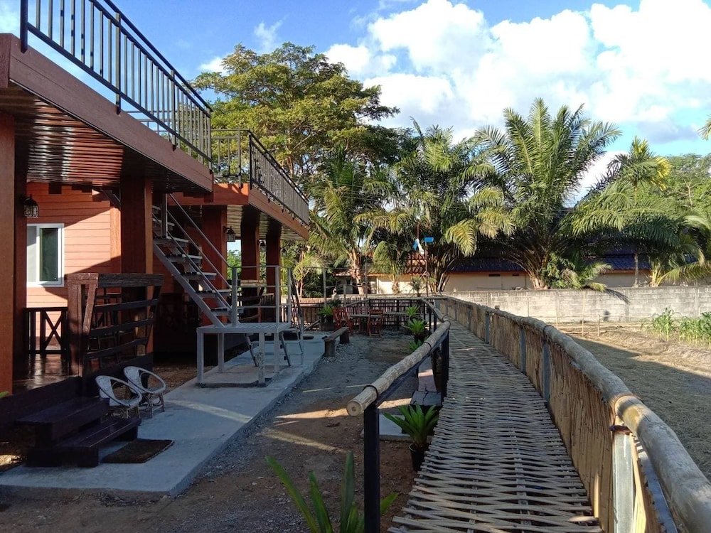 Phu Resort