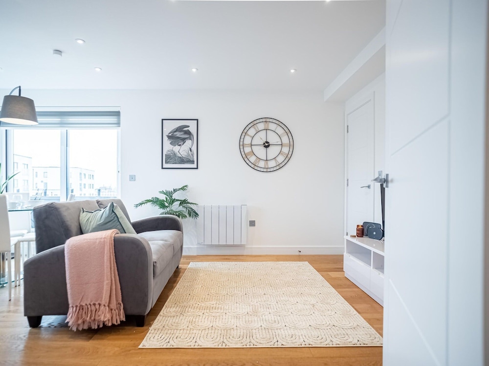 One Bed Near Windsor Castle by Belvilla
