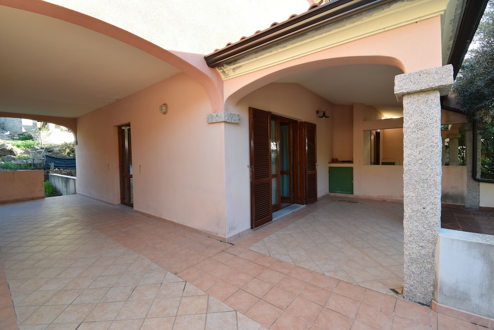 Casa Dell'orto In The Centre Of Agrustos
