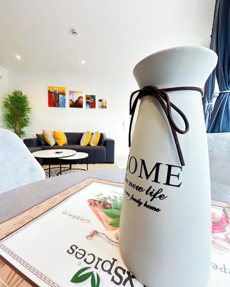 Loxwood House Apartment
