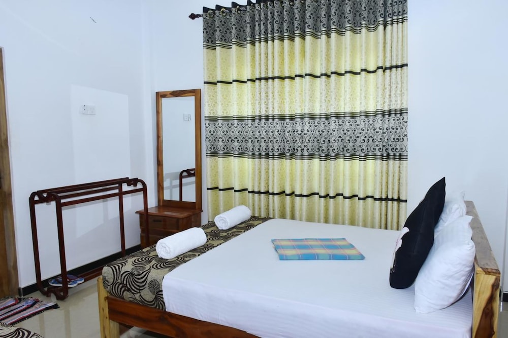 Hotel Nimjaya view 2