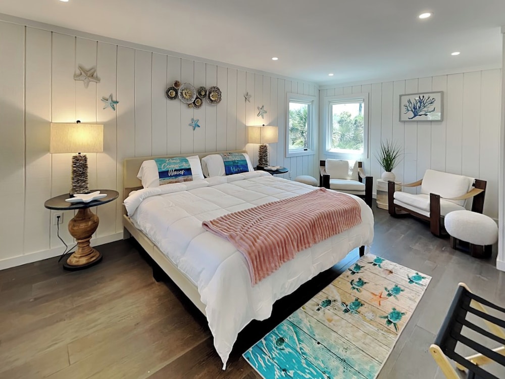 Ocean Commotion by Distinctive Beach Rentals