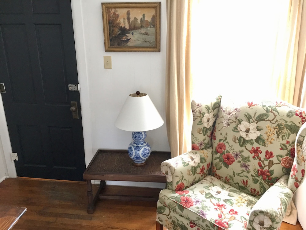 The Inn At Warm Springs