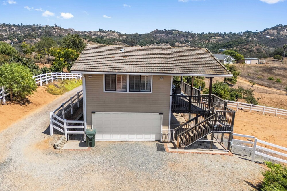 Scenic Deck w/ Sunset Views Near Temecula Wineries Estrada Ranch by Avantstay