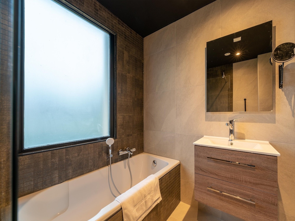 Holiday Home in Zevenhuizen Near Rottemeren