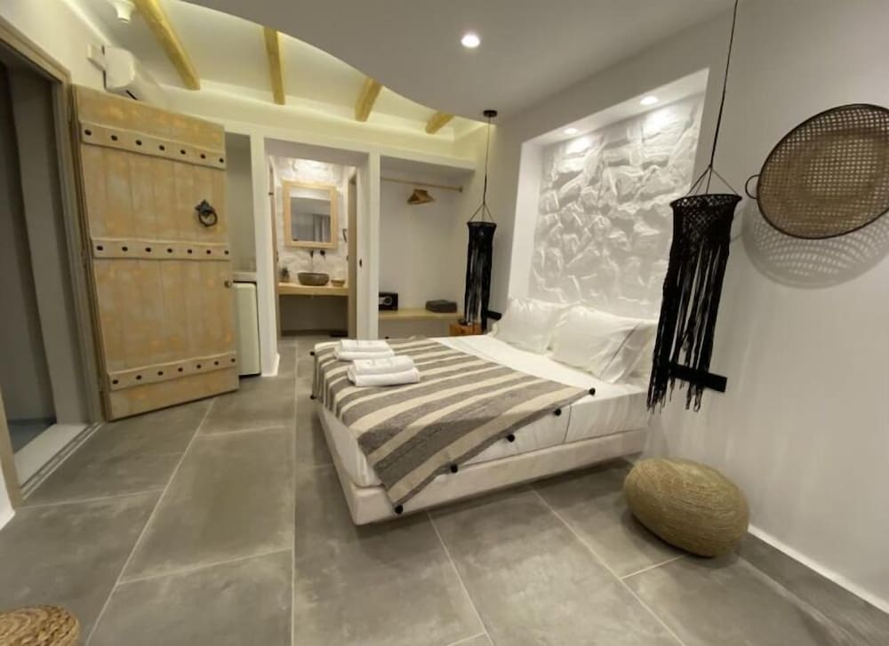 Ampelos Cas'art photo 5