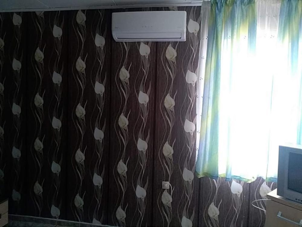 Welcoming Bungalow in Petrich view 2