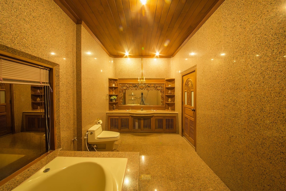 LPC Holiday Villa