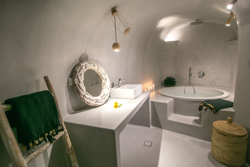 Santorini Villas