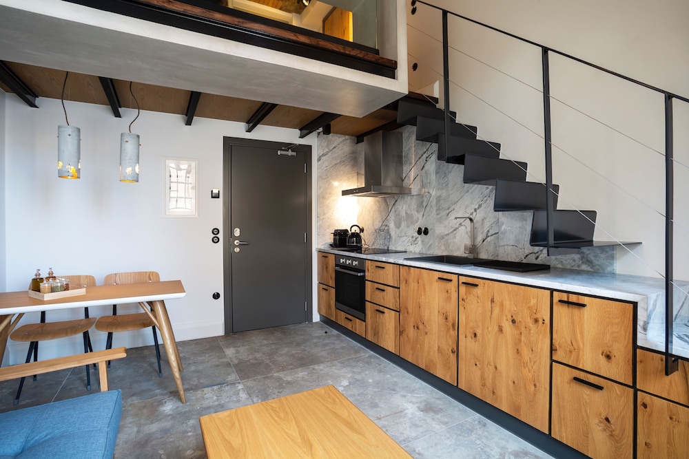 The Foundry Suites