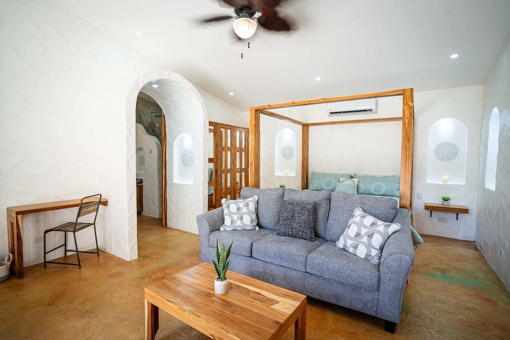 Bohemian Tropical Villa with a Tiki-Style Swimming Pool & Swim-Up Bar with an Attached Studio Apartment