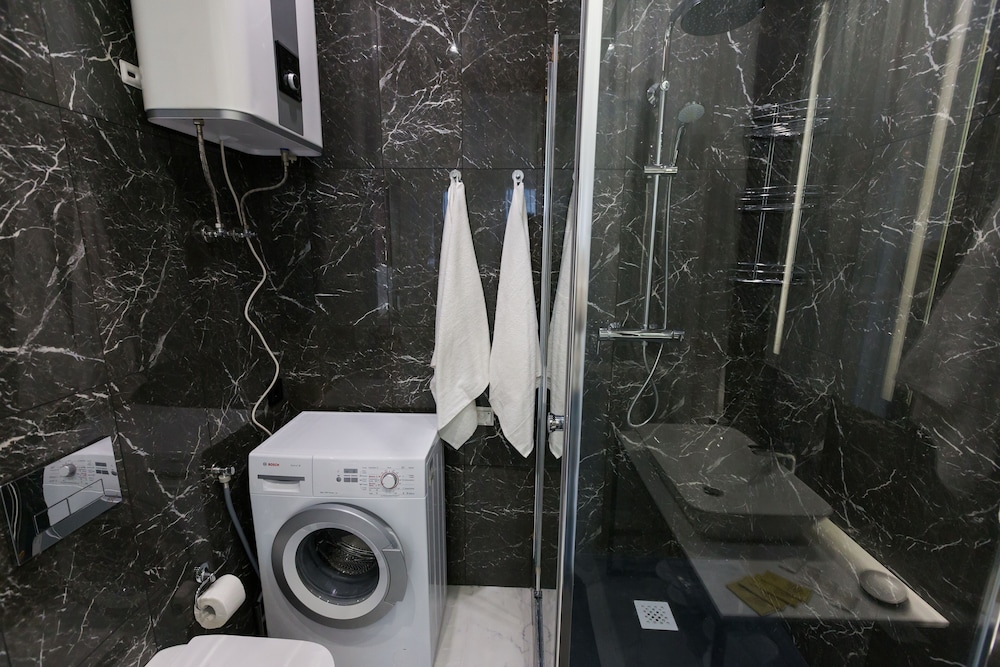 Azbuka apartment on Gostinyi dvor view 2