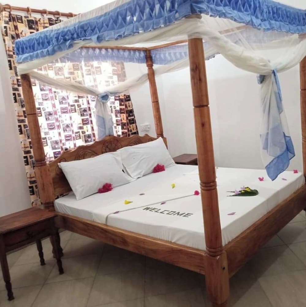 Kings Holiday resort watamu