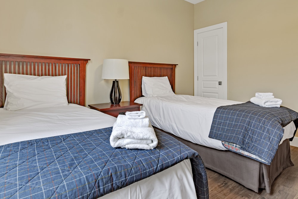 Rivergrass Condos