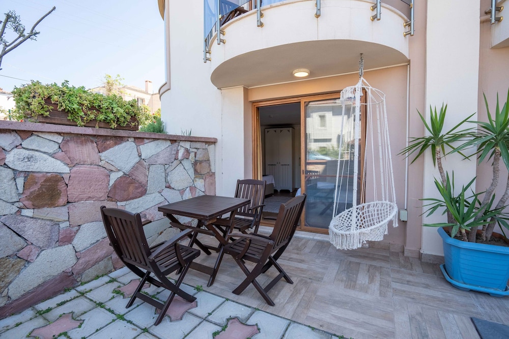 Cunda Giritlioğlu Otel Yetişkinlere Özel +12 - Image 103