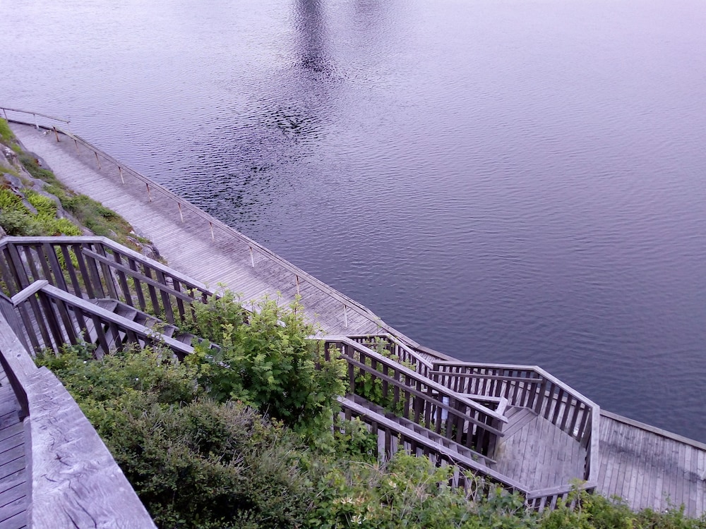 Photo 18