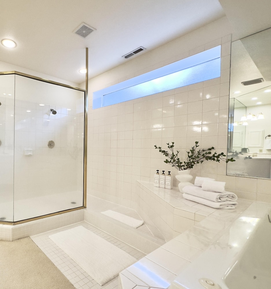 Coastal Haven Seaside Serenity Retreat