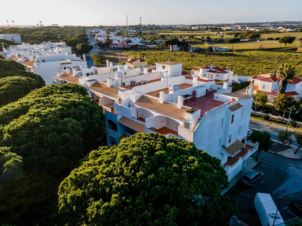 Casa Falesia T2 - 5 min From the Beach - Wifi