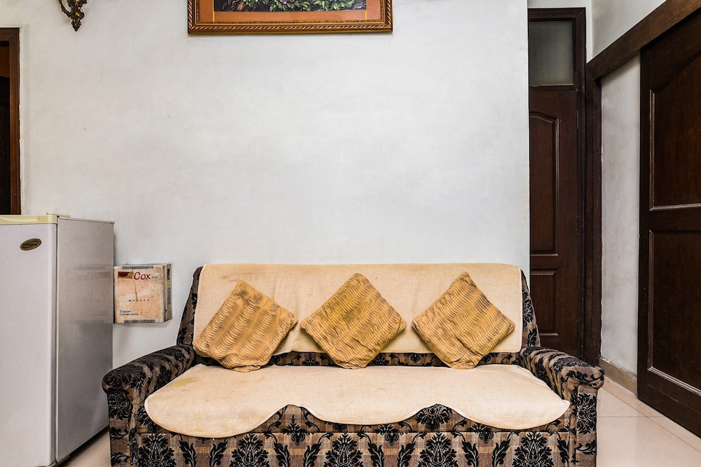 OYO 457 Hotel Mittal Residency