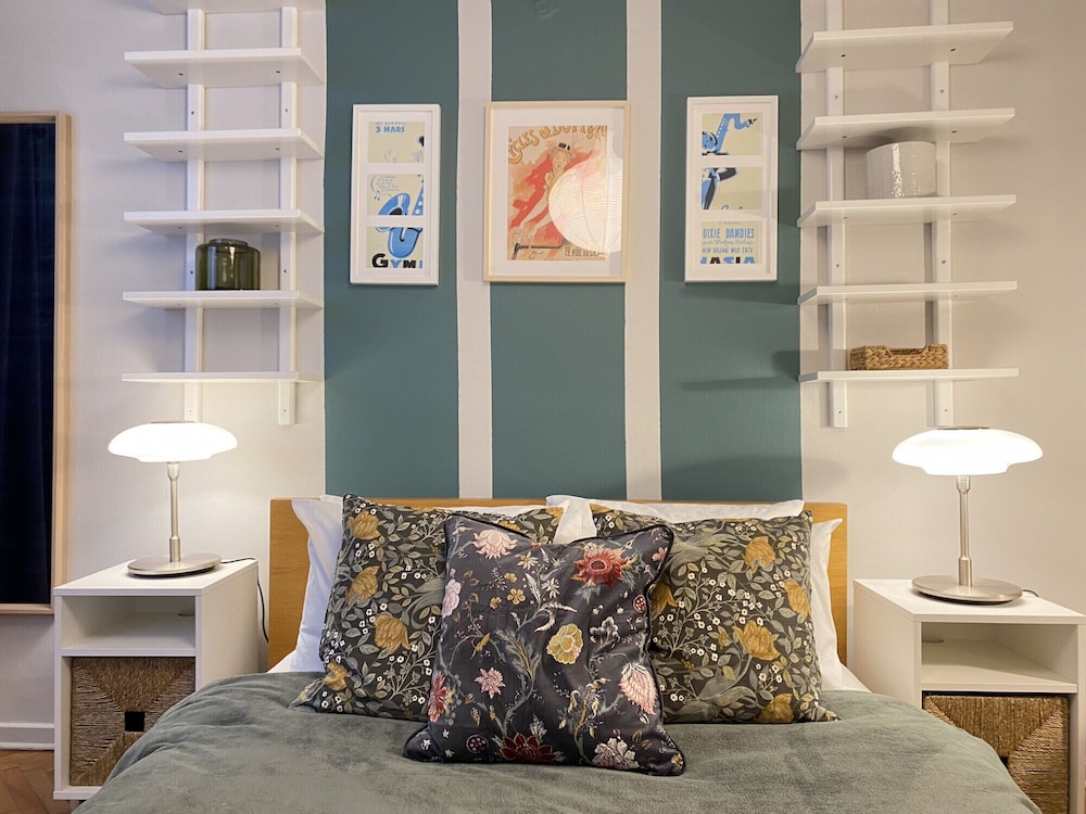 Charming Flat Near Osmanbey Metro Station