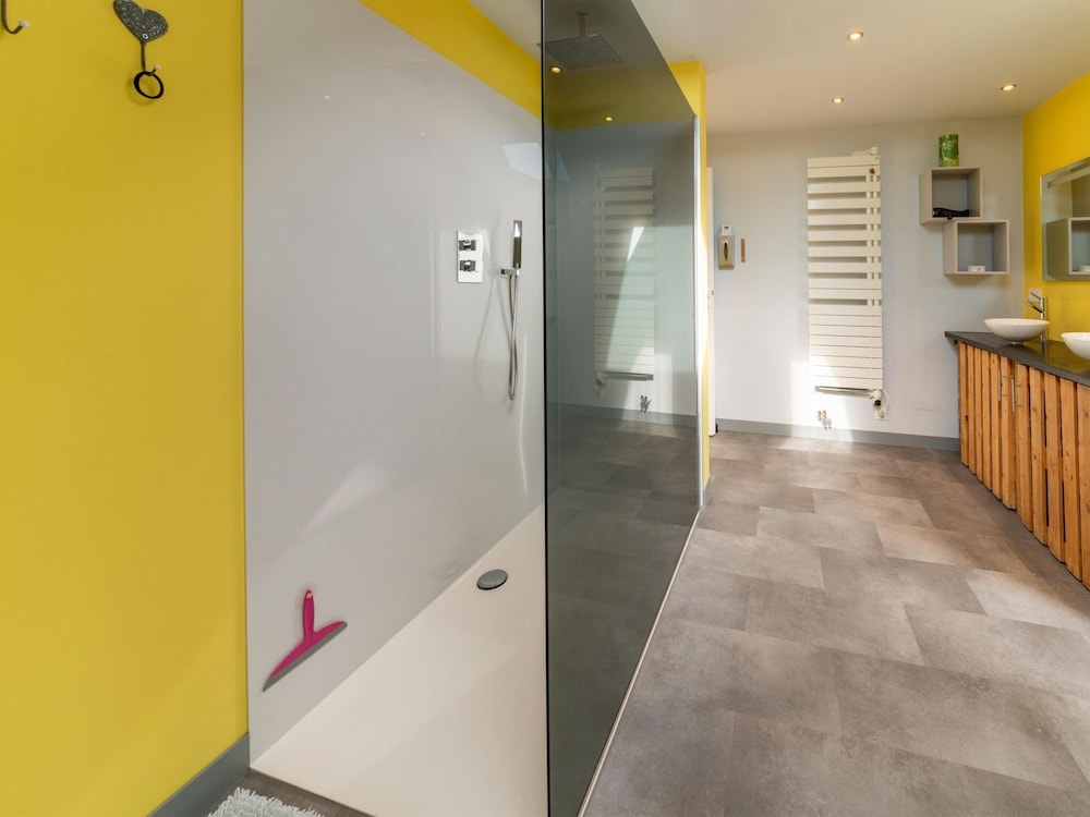 Spacious Home, Durbuy