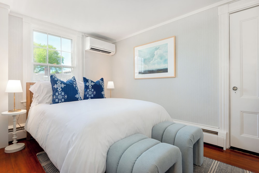 Martin House Inn