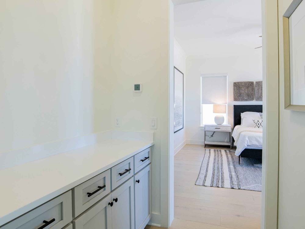 Viviana #1 by Southern Vacation Rentals view 2