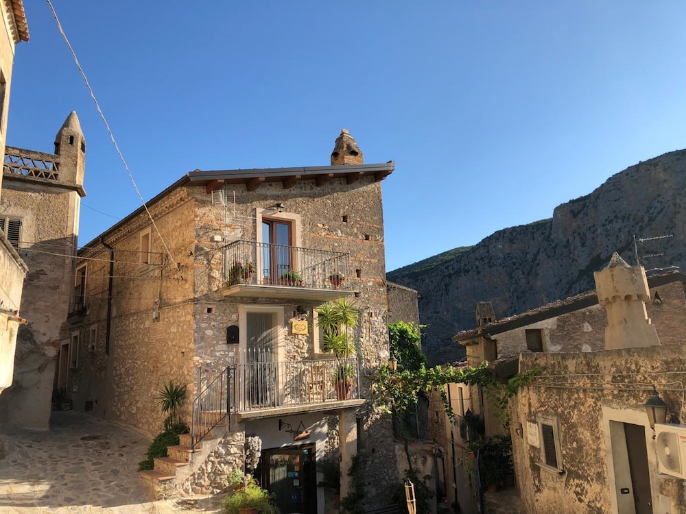 Bed & Breakfast Dhafna Civita