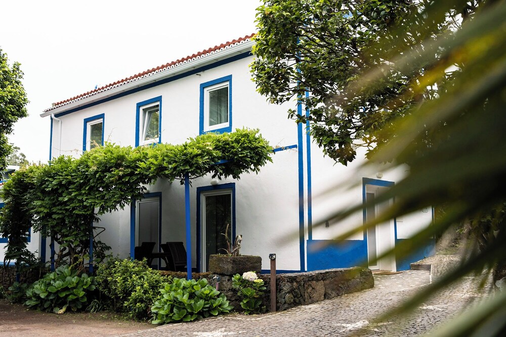 Azores Green Villas