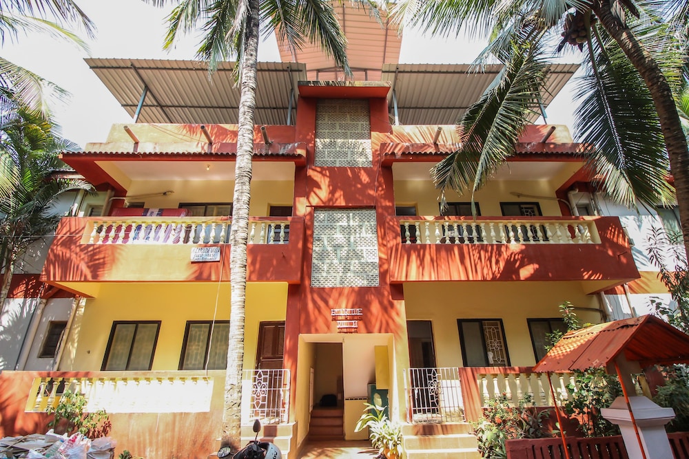 OYO 10791 Home Elegant Studio Candolim Beach