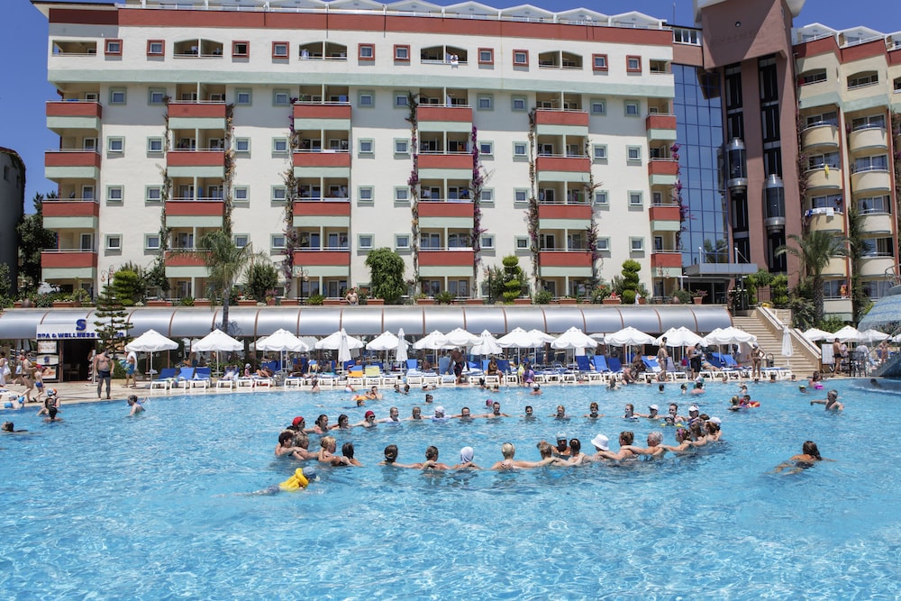 Saphir Hotel & Villas