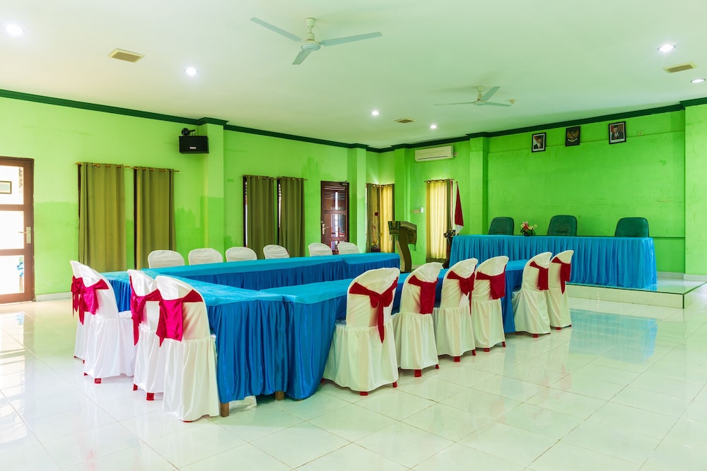 meeting & event spaces