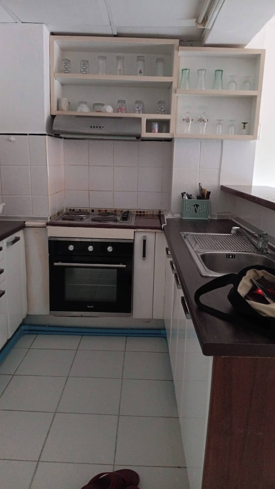 Sombat Condo Seaview 1 Bedroom